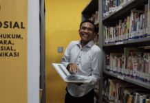 Kuncoro Sejati, Pemustaka Terlama di Perpustakaan Kota Yogyakarta (Foto : Pemkot Jogja)