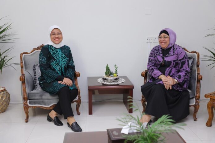 Menaker menemui Duta Besar Luar Biasa dan Berkuasa Penuh (LBBP) untuk Kuwait, Lena Maryana