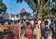 Suasana Salat Idulfitri di Masjid Gedhe Kauman pada Senin (31/3/2025). (Dok. Ist)