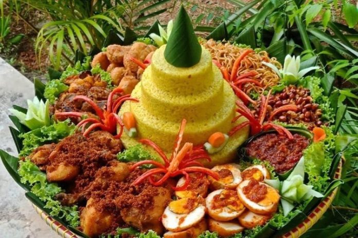 Ilustrasi Nasi Tumpeng