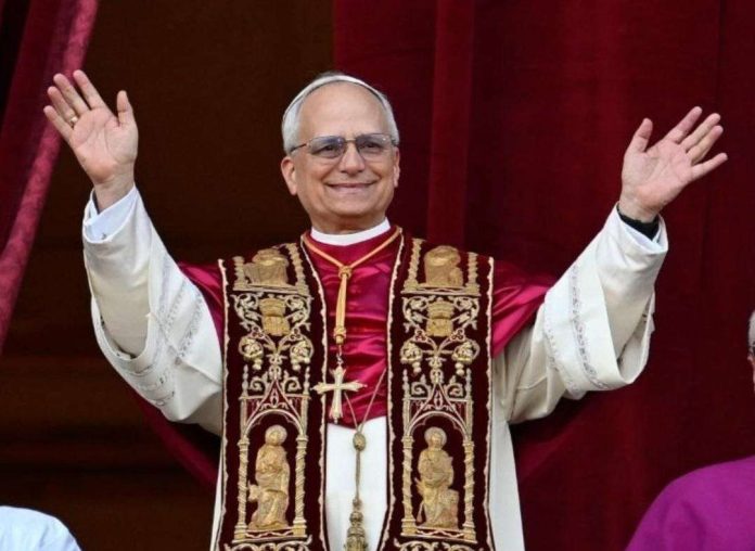 Kardinal Robert Prevost dari Amerika Serikat terpilih sebagai pemimpin tertinggi Gereja Katolik dengan nama Paus Leo XIV, sekaligus menjadi Paus pertama dalam sejarah yang berasal dari AS (Foto: Ist) Kardinal Robert Prevost dari Amerika Serikat terpilih sebagai pemimpin tertinggi Gereja Katolik dengan nama Paus Leo XIV, sekaligus menjadi Paus pertama dalam sejarah yang berasal dari AS (Foto: Ist)