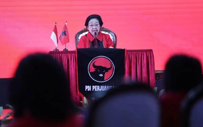 Partai Demokrasi Indonesia Perjuangan (PDIP) memastikan akan mengukuhkan Megawati Soekarnoputri kembali sebagai Ketua Umum dalam Kongres 2025 mendatang (Foto: Ist) Partai Demokrasi Indonesia Perjuangan (PDIP) memastikan akan mengukuhkan Megawati Soekarnoputri kembali sebagai Ketua Umum dalam Kongres 2025 mendatang (Foto: Ist)