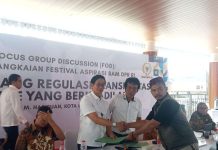 Badan Aspirasi Masyarakat (BAM) DPR RI berkomitmen memperjuangkan keluhan para driver transportasi online terkait besaran potongan tarif oleh perusahaan aplikasi. Hal ini ditegaskan Pimpinan BAM Adian Napitupulu dalam pertemuan dengan perwakilan driver di Bekasi, Rabu (14/5/2025).