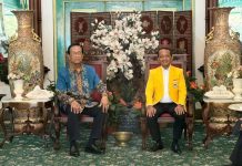 Ketua Umum Partai Golkar Bahlil Lahadalia kala bertemu dengan Gubernur DIY dan sekaligus Raja Kasultanan Ngayogyakarta Hadiningrat, Sri Sultan Hamengku Buwono X, di Keraton Kilen, Minggu (18/5/2025) siang (Foto: Ist)