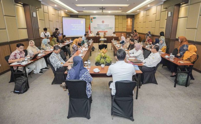Pemerintah Daerah Istimewa Yogyakarta (DIY) menggelar penilaian kinerja kabupaten/kota dalam implementasi program konvergensi intervensi penurunan stunting tahun 2025 (Foto: Humas DIY) Pemerintah Daerah Istimewa Yogyakarta (DIY) menggelar penilaian kinerja kabupaten/kota dalam implementasi program konvergensi intervensi penurunan stunting tahun 2025 (Foto: Humas DIY)