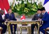 Sebanyak 21 dokumen kesepakatan ditandatangani, ditunjukkan, dan diumumkan di hadapan Presiden Republik Indonesia Prabowo Subianto dan Presiden Emmanuel Macron di Istana Merdeka, Jakarta, pada Rabu, 28 Mei 2025. Foto: BPMI Setpres/Muchlis Jr