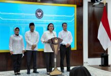 Alasan Pemerintah Batalkan Rencana Diskon Tarif Listrik Menteri Keuangan RI Sri Mulyani memberikan keterangan pers dihadapan wartawan di Istana Kepresidenan, Jakarta (2/6/2025) (Foto: Ist)