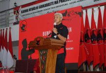Ganjar Pranowo saat menjadi keynote Speech Talkshow Bung Karno dan Generasi Muda di Kantor DPD PDI P DIY Kota Yogyakarta. (Foto: Tim Media Ganjar Pranowo)