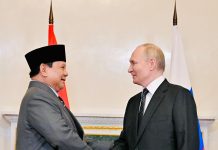 Presiden Prabowo Subianto bertemu dengan Presiden Rusia Vladimir Putin di Istana Constantine atau Konstantinovsky, St. Petersburg, Rusia, Kamis (19/6/2025). (Dok. Biro Pers Sekretariat Presiden)
