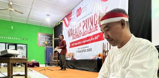 Menyambut Hari Ulang Tahun (HUT) ke-80 Republik Indonesia, warga Kecamatan Gondomanan, Yogyakarta, menggelar malam tirakatan yang khidmat di Balai Kecamatan (Foto: BeritaYogya)
