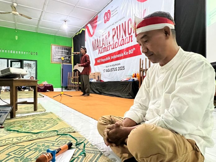 Menyambut Hari Ulang Tahun (HUT) ke-80 Republik Indonesia, warga Kecamatan Gondomanan, Yogyakarta, menggelar malam tirakatan yang khidmat di Balai Kecamatan (Foto: BeritaYogya)