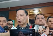 Menteri Perdagangan (Mendag) 2015-2016, Thomas Trikasih Lembong alias Tom Lembong saat ditemui usai dituntut 7 tahun penjara di Pengadilan Tipikor Jakarta Pusat, Jumat (4/7/2025) - Foto: Istimewa