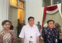Ki-ka: Anggota Dewan Komisioner Otoritas Jasa Keuangan (OJK) Friderica Widyasari Dewi, Menteri PKP Maruarar Sirait, Komisioner BP Tapera Heru Pudyo Nugroho di Kantor Kemenkeu, Jakarta, Rabu (27/8/2025)