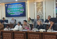 Suasana rapat dengar pendapat umum RUU Hak Cipta antara Komisi XIII DPR RI dengan perwakilan pemerintah, LMKN, Musisi dan pencipta lagu, Rabu (27/8/2025) di Gedung DPR RI.