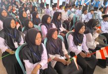 Bupati Pamekasan Dukung Penuh Pembukaan Sekolah Rakyat di Pamekasan Siswa sekolah rakyat mengikuti pembukaan SRMP 29 yang diresmikan Bupati Pamekasan Kholilurrahman, Jumat (15/8/2025) - Foto: Istimewa