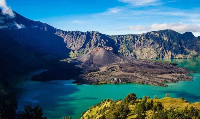 Gunung Rinjani (Foto: KWRI) Gunung Rinjani (Foto: KWRI)