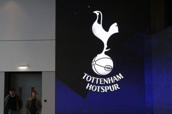 Sebuah gambar menunjukkan tampilan umum eksterior Stadion Tottenham Hotspur (Foto: AFP)