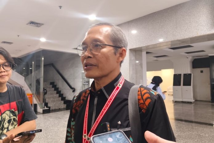 Mantan Pimpinan KPK, Alexander Marwata saat ditemui usai menjadi ahli dalam uji materi UU Tipikor di Gedung Mahkamah Konstitusi, Rabu (16/7/2025).