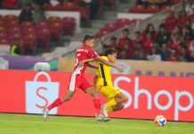 Pemain Timnas U23 Indonesia Dony Tri Pamungkas beraksi pada laga Indonesia vs Malaysia di Stadion Gelora Bung Karno di ajang ASEAN U23 Championship 2025 atau Piala AFF U23 2025 pada Senin (21/7/2025)